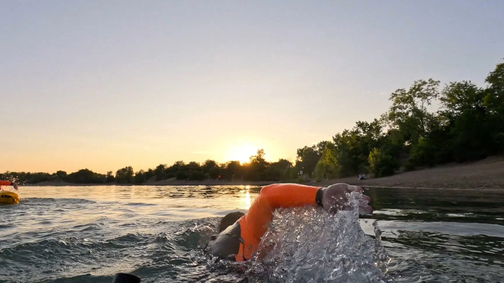 Tips for great shots while swimming